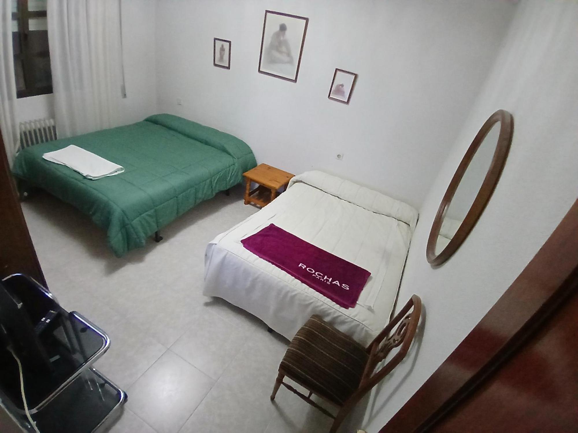 Habitacion Privada Familiar Toledo Luaran gambar